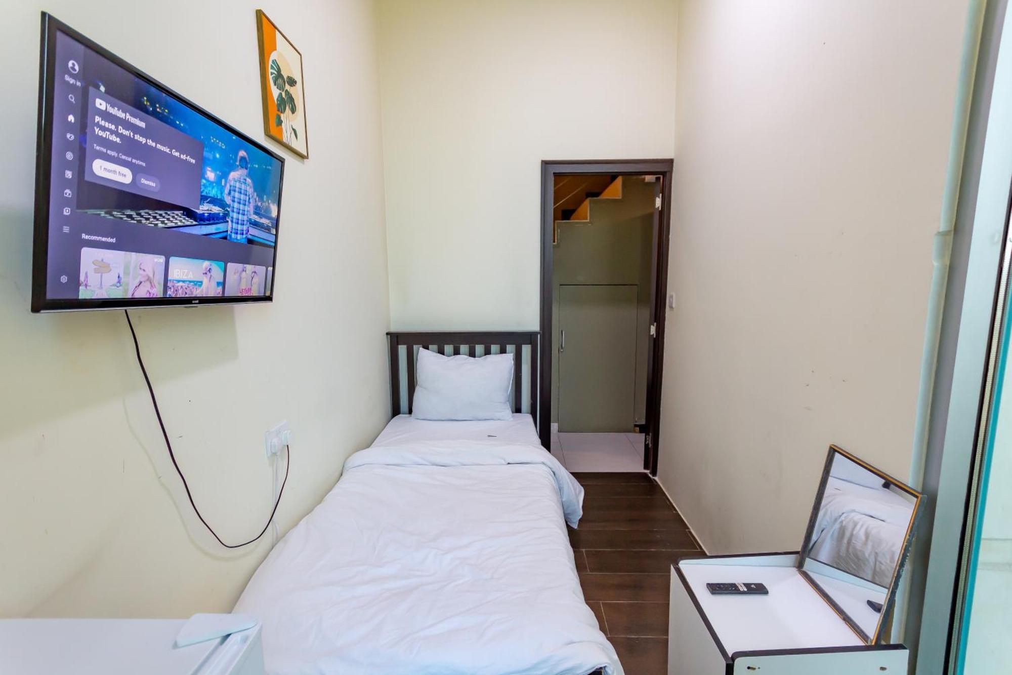 Nice Single Rooms For "Girls" Only In Dubai, Marina 外观 照片