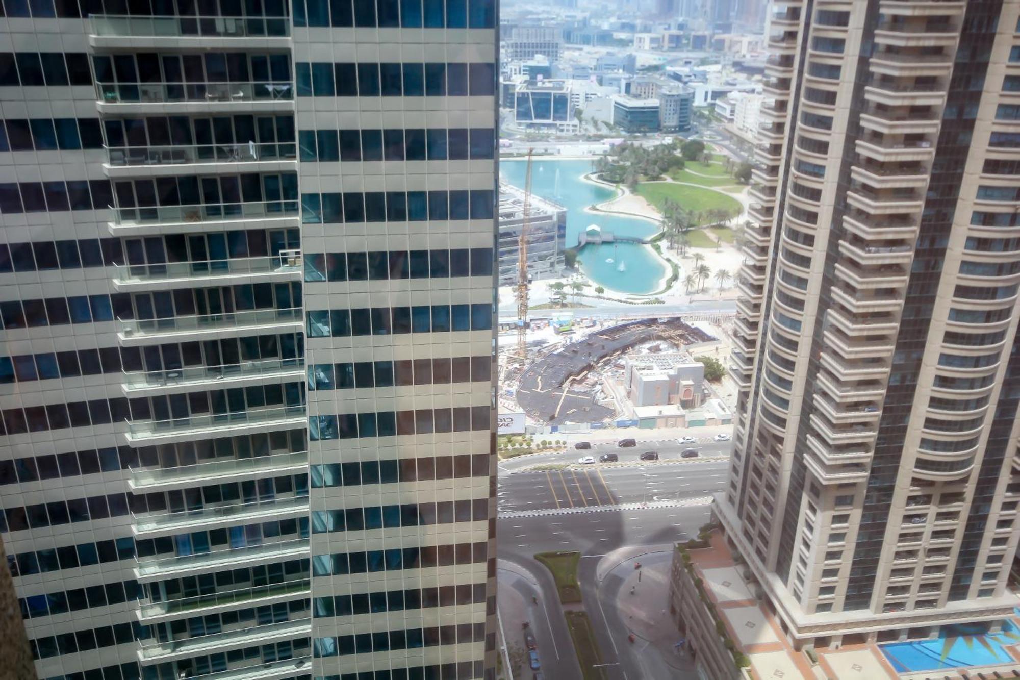 Nice Single Rooms For "Girls" Only In Dubai, Marina 外观 照片