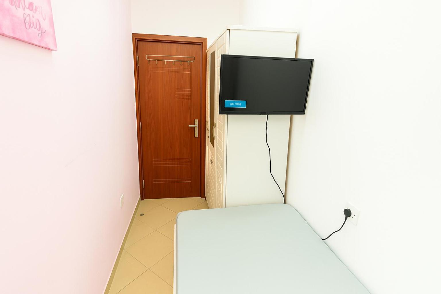 Nice Single Rooms For "Girls" Only In Dubai, Marina 外观 照片