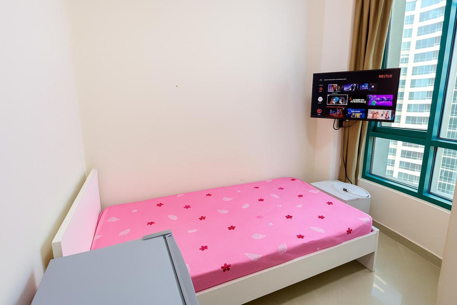 Nice Single Rooms For "Girls" Only In Dubai, Marina 外观 照片
